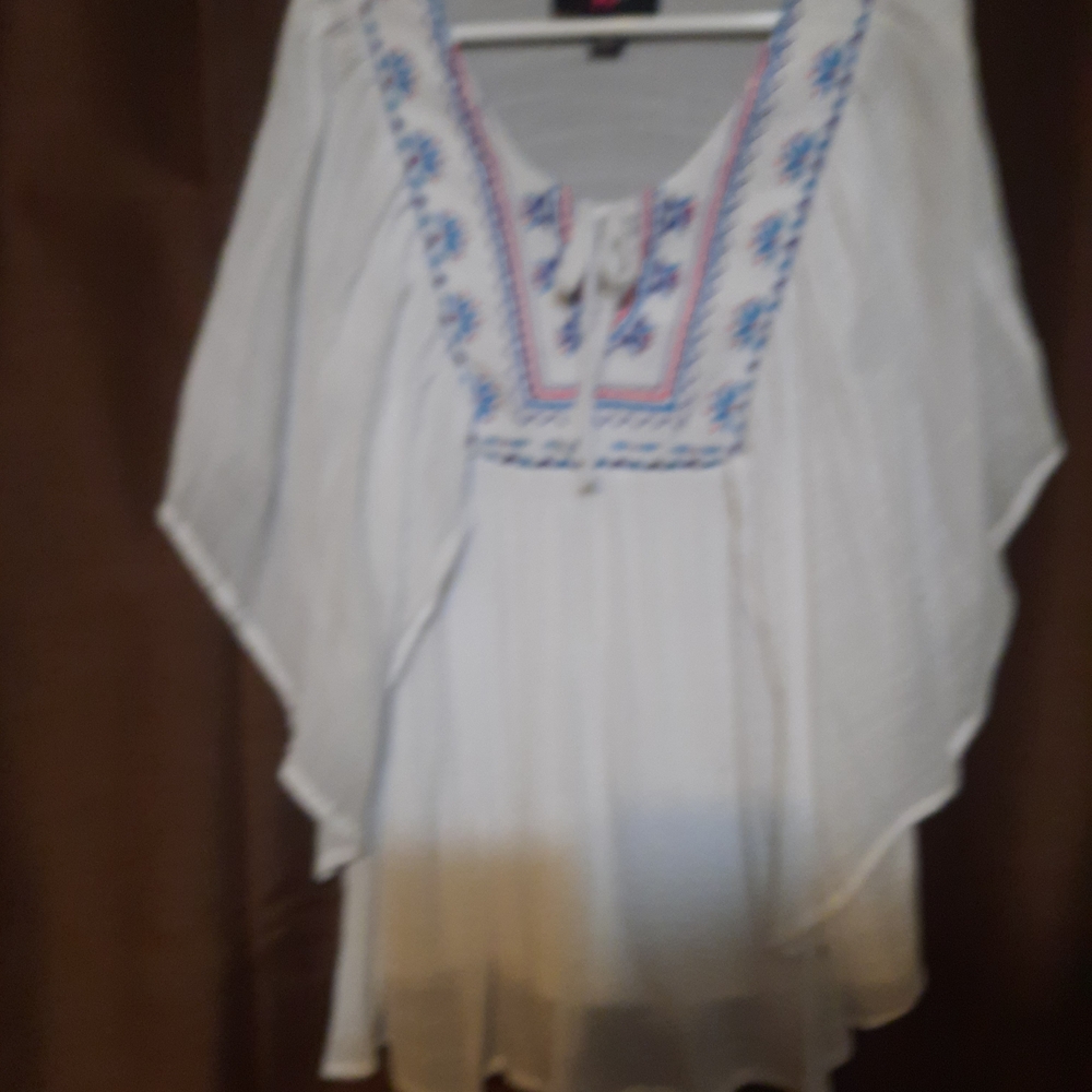 Iz Byer White Blouse with Blue Embroidery